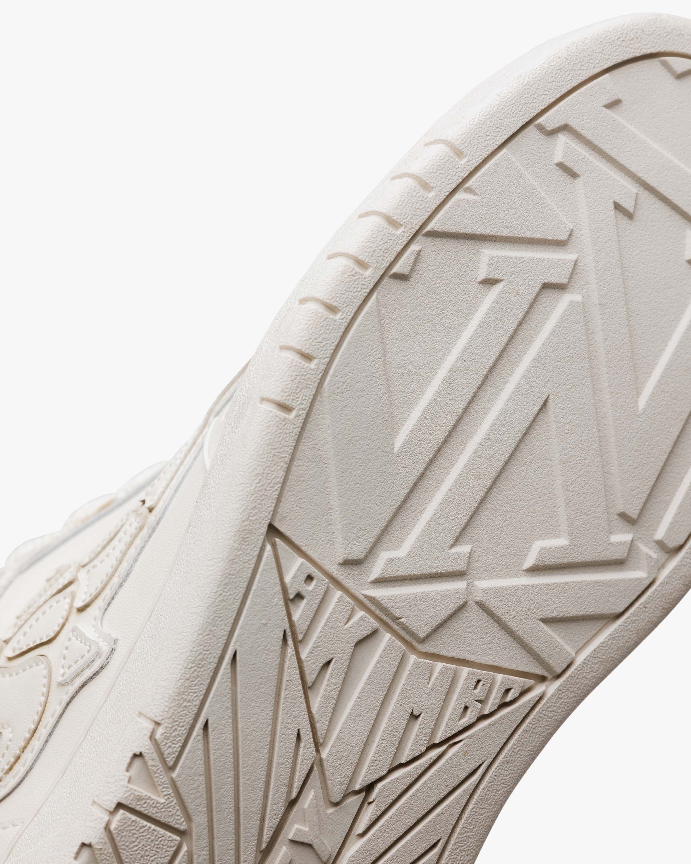 AKIMBO LOWS V2 "BUTTER" - Image 9