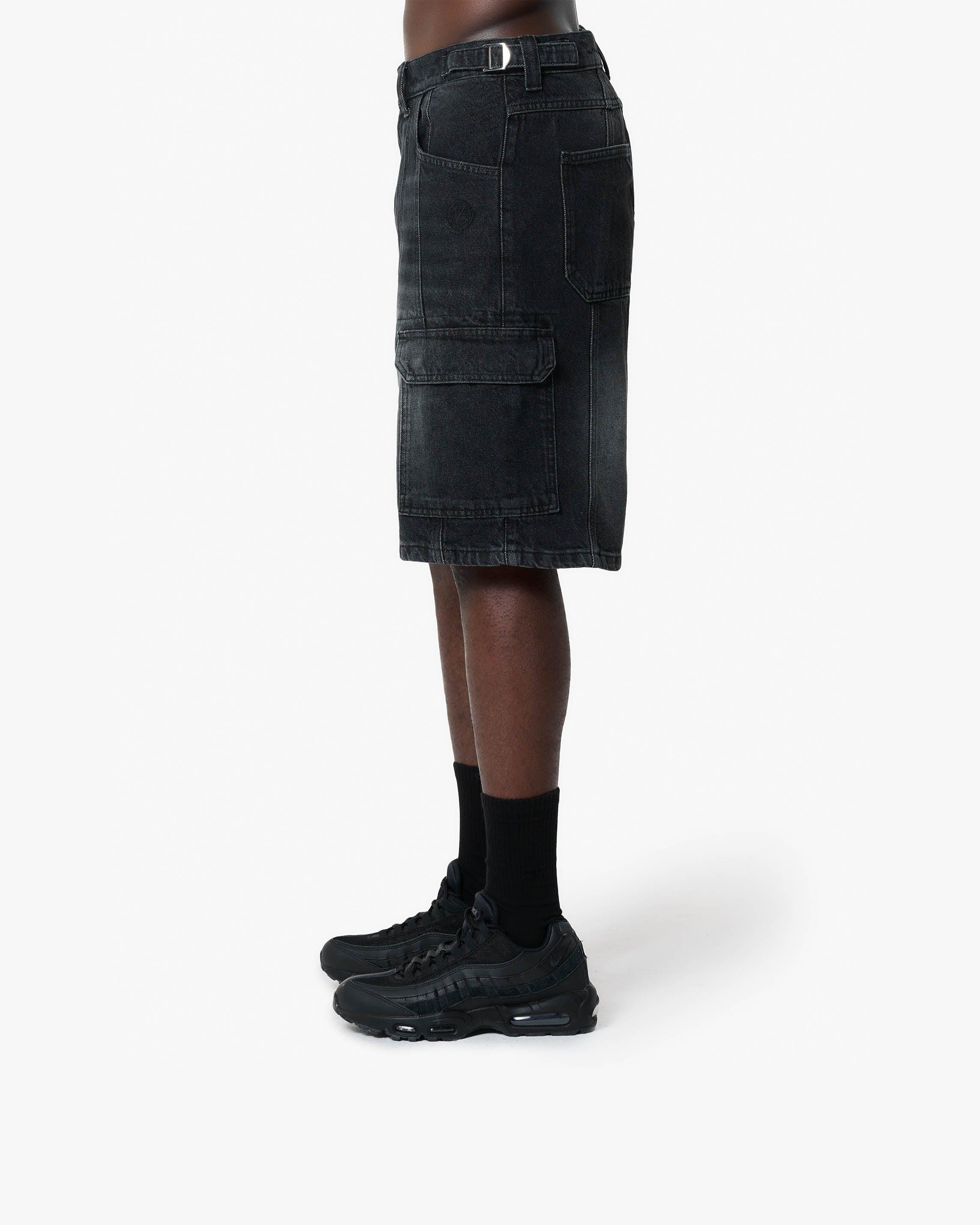 WASHED BLACK DENIM CARGO JORTS - Image 4