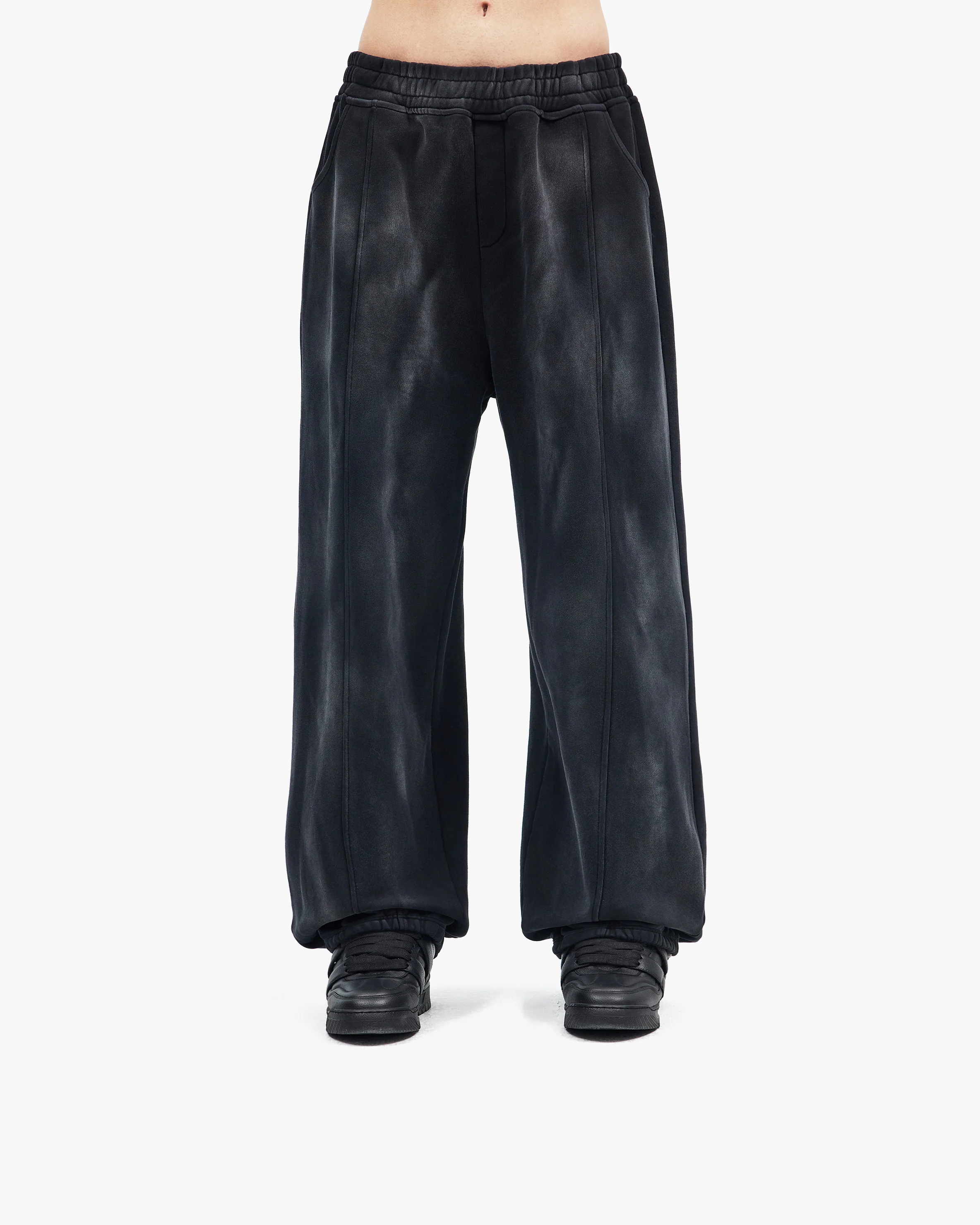 FADED WASH JOGGER BLACK - Image 2