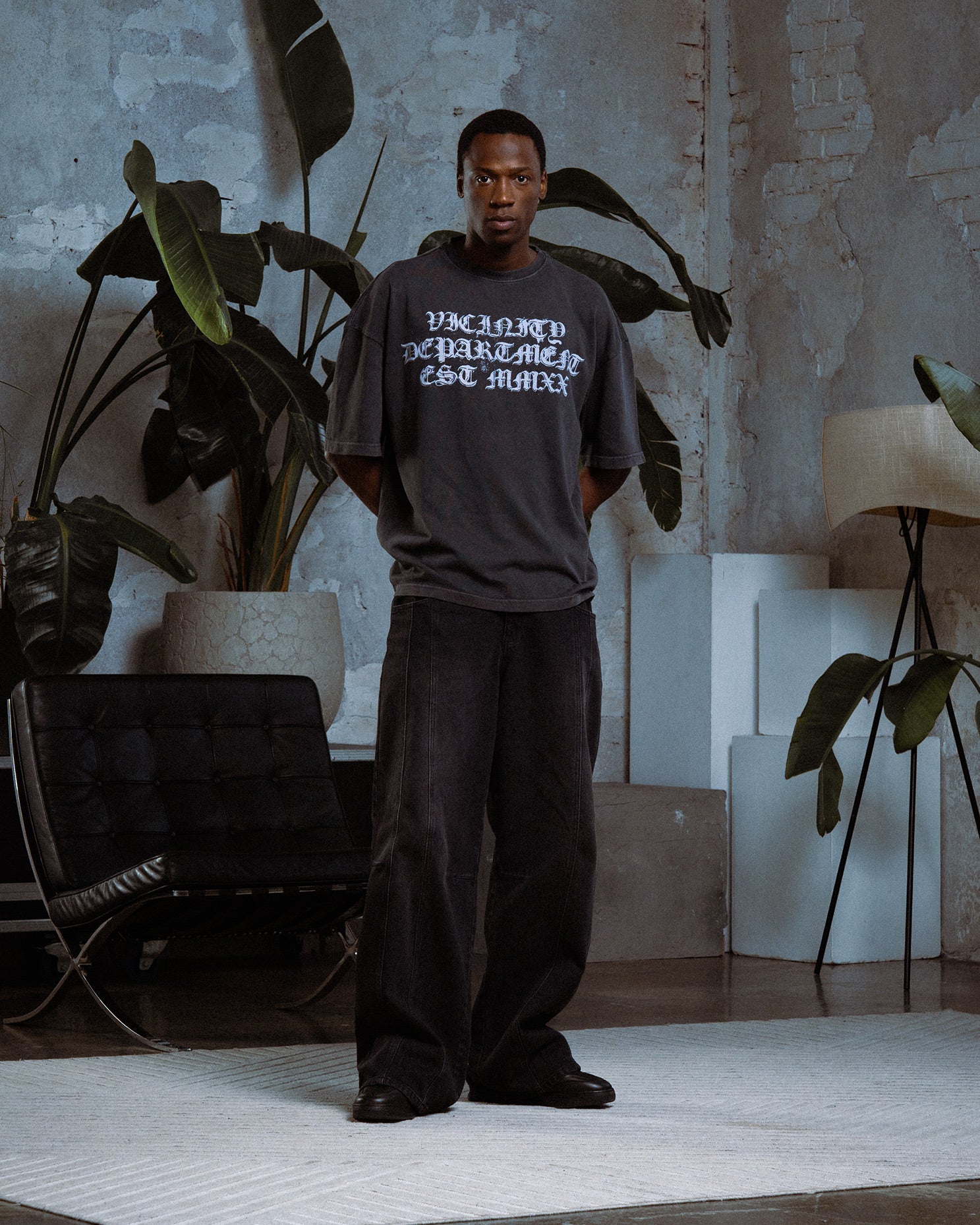 GOTH DEPT TEE VINTAGE BLACK - Image 2