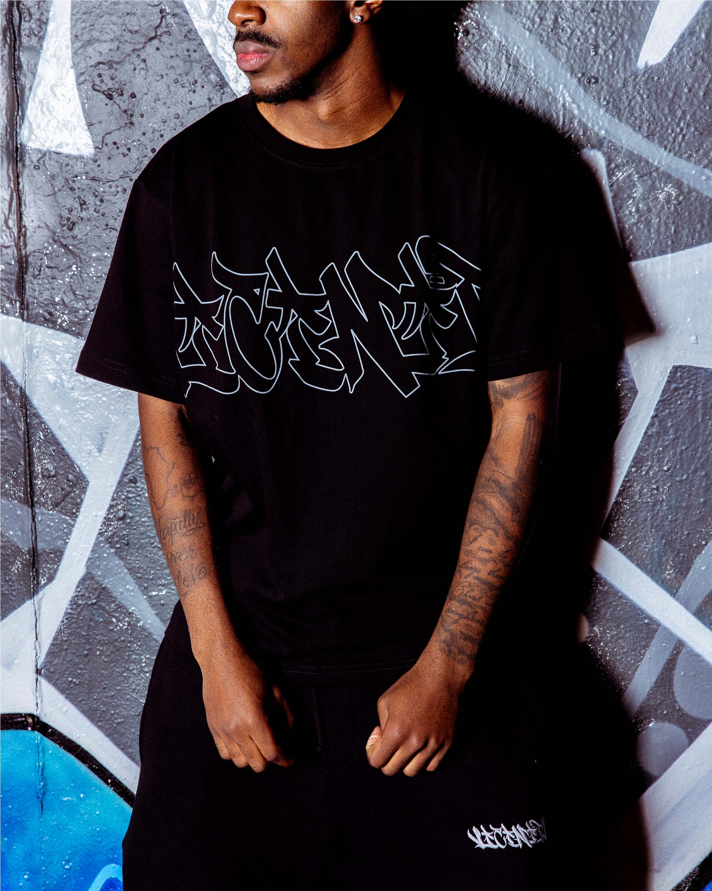 GRAFFITI TEE BLACK - Image 2