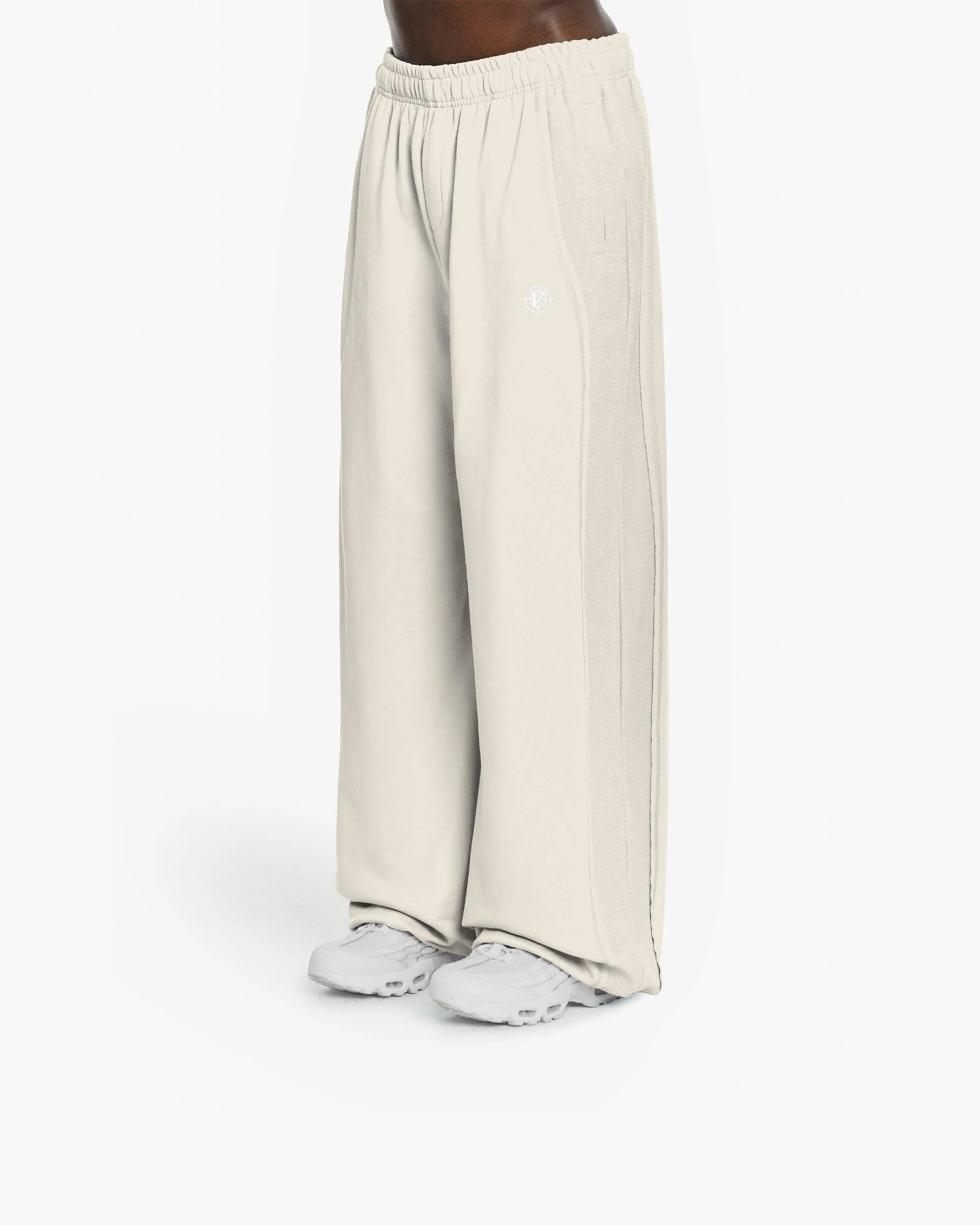 INSIDE OUT JOGGER BEIGE (OLD SIZING) - Image 4