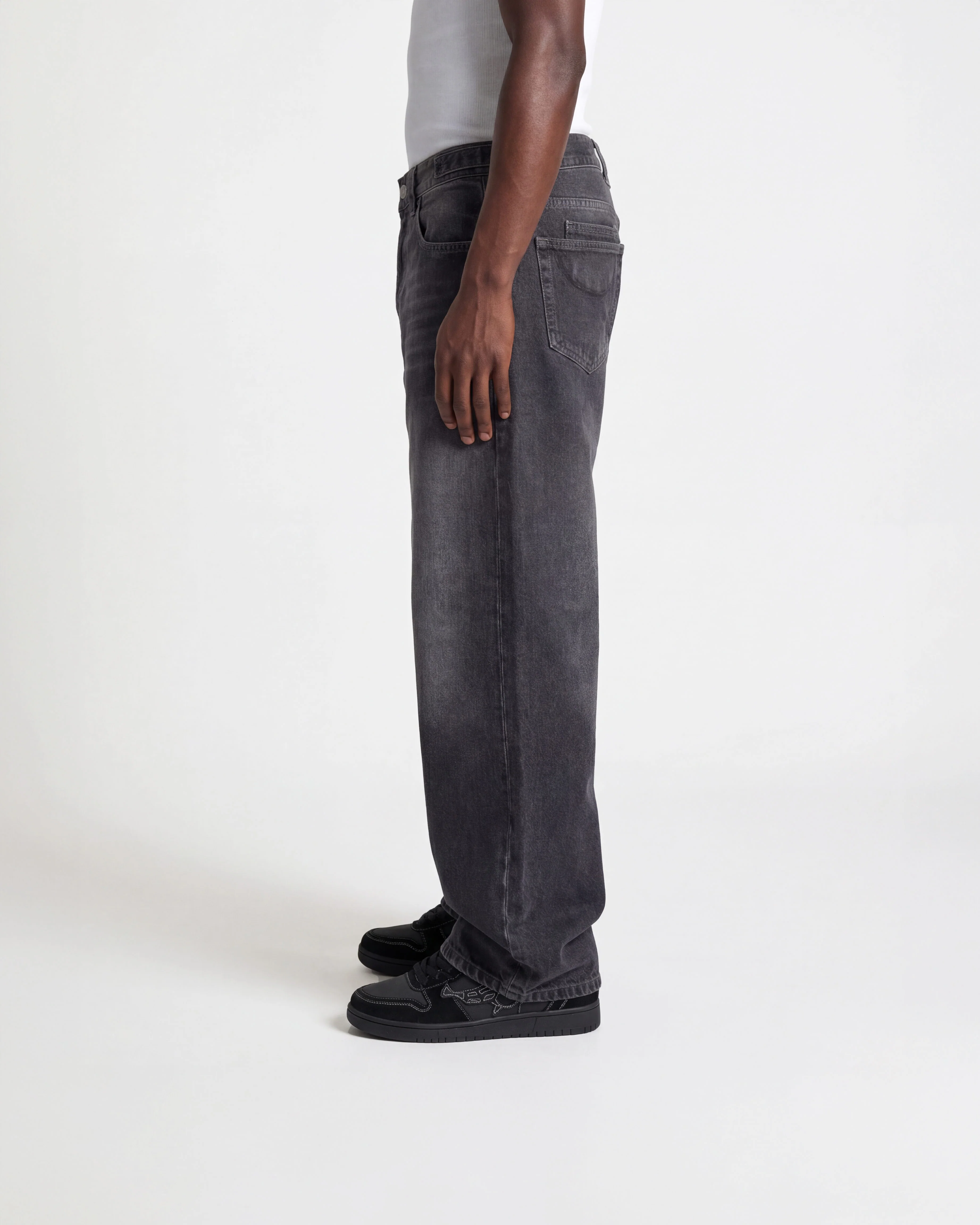 STONE WASHED DENIM - Image 4