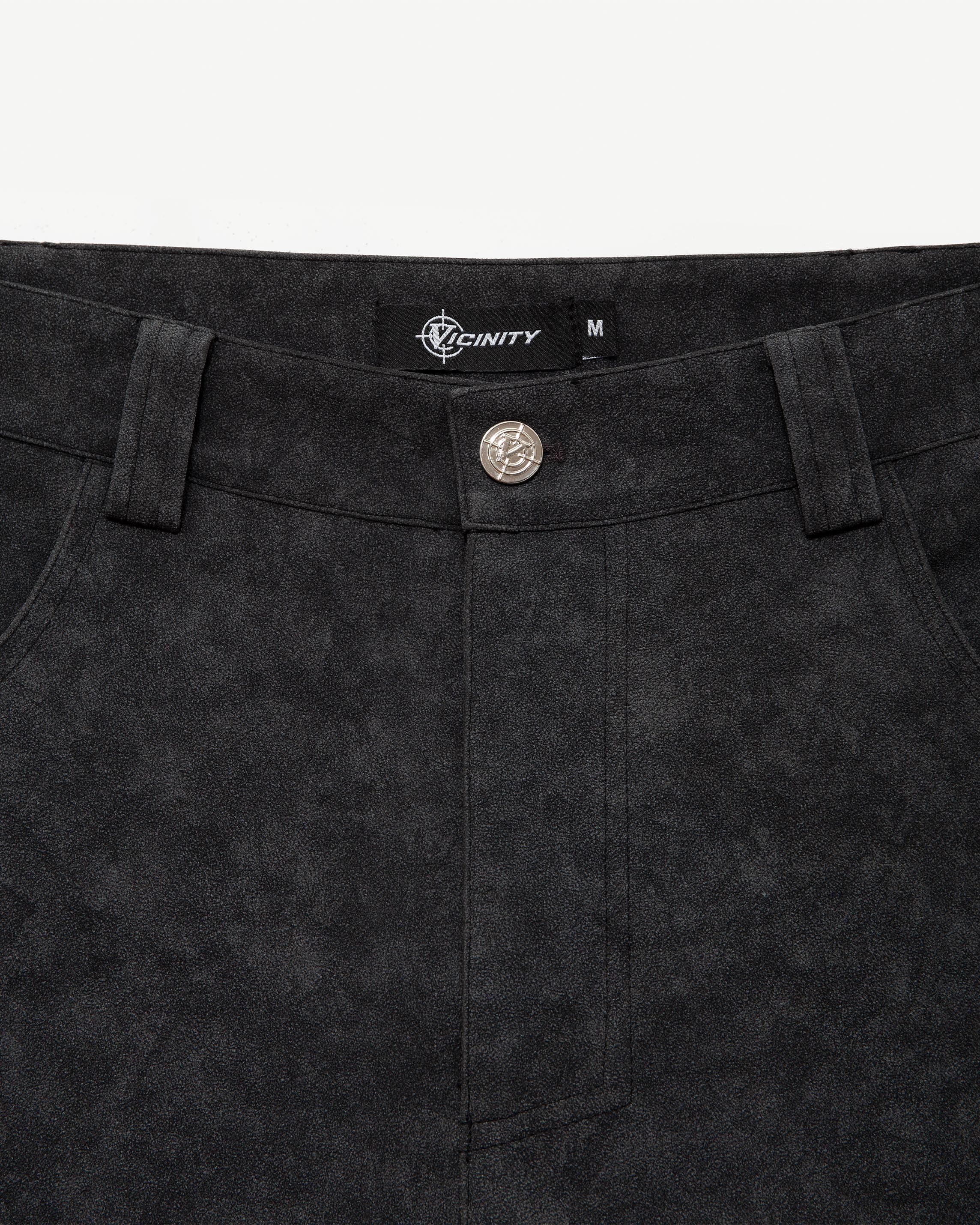 SCRIPT LOGO LEATHER PANTS TAR BLACK - Image 8