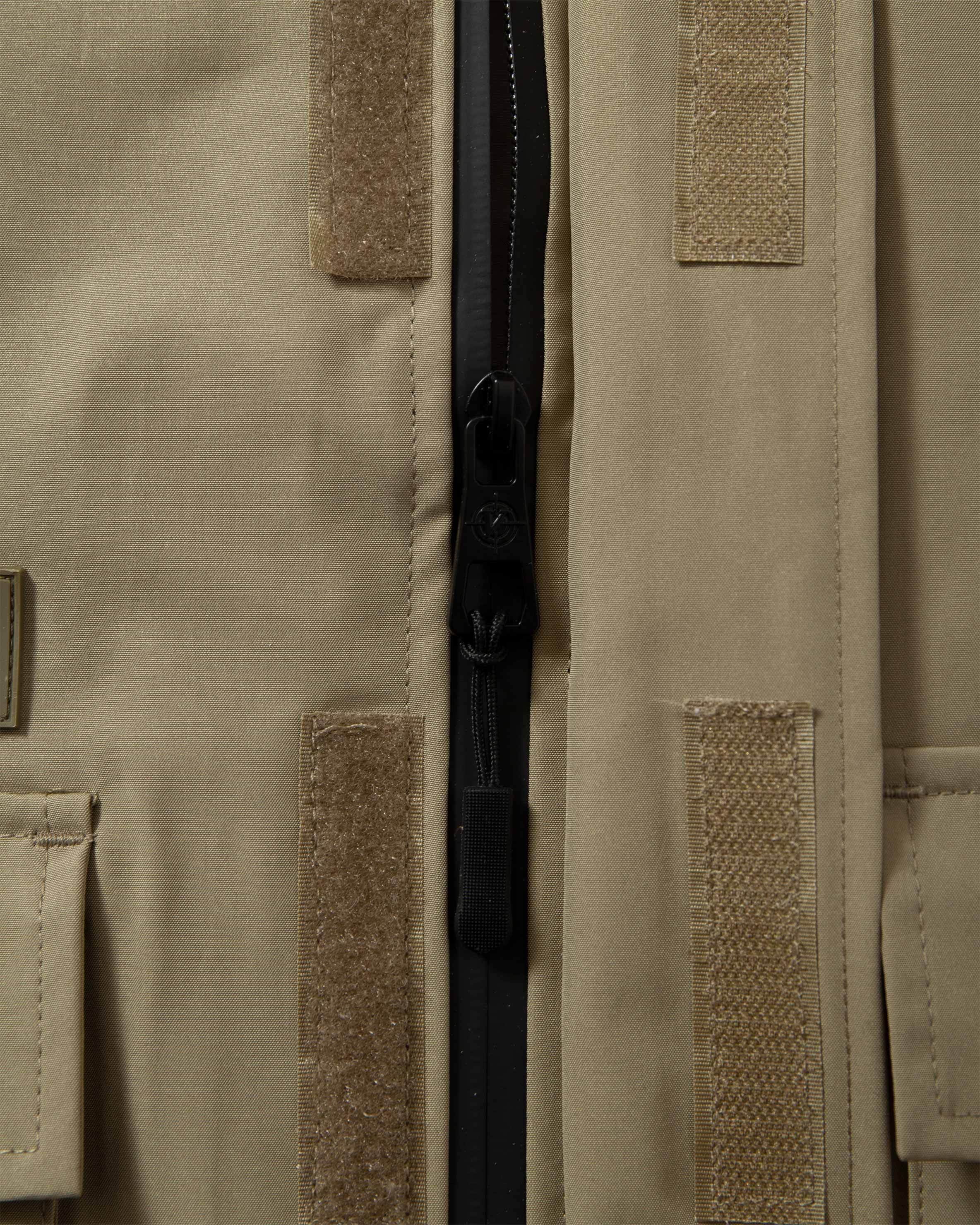 TRAIL WINDBREAKER BROWN - Image 11