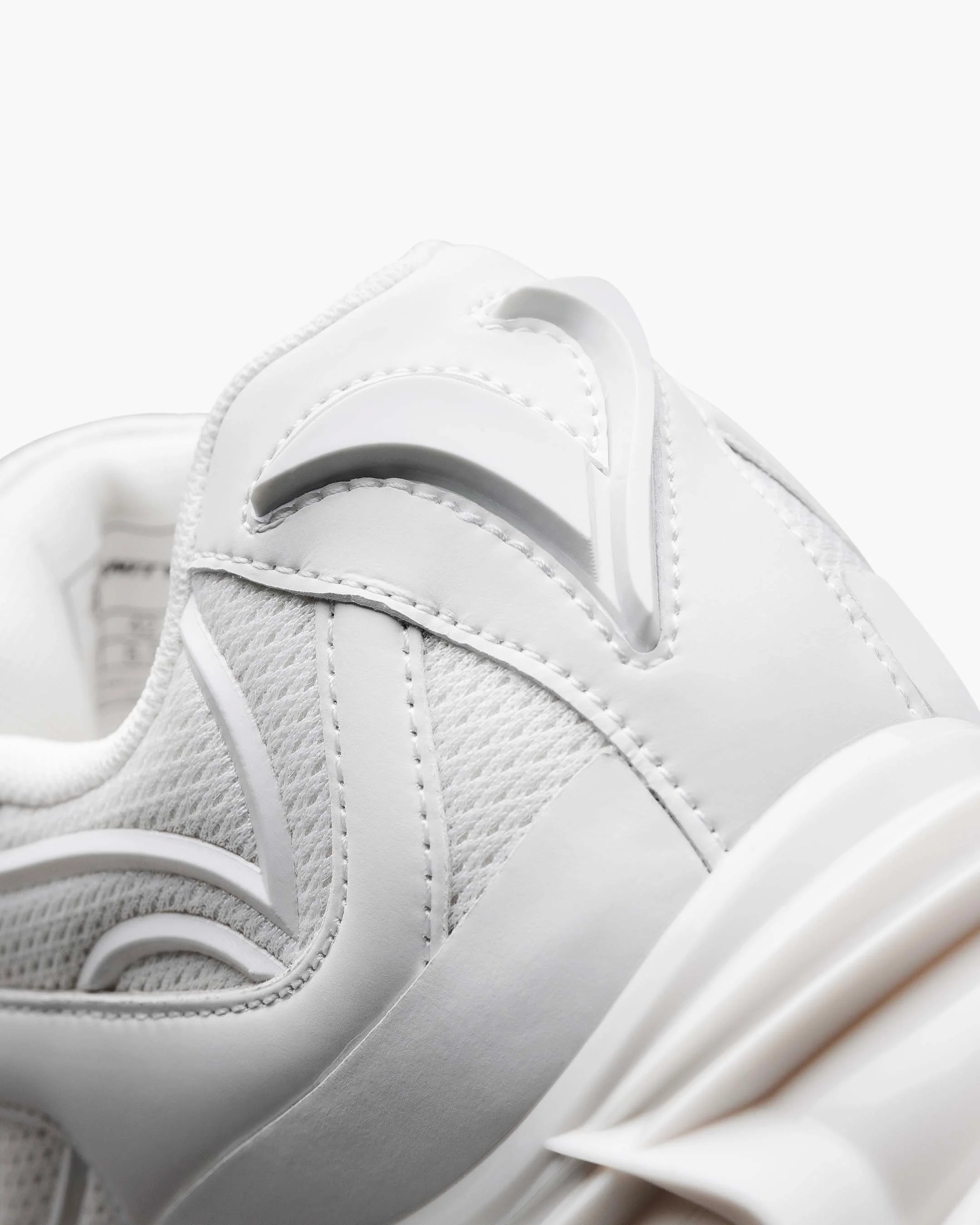 VEYRUN "PURE WHITE" - Image 8